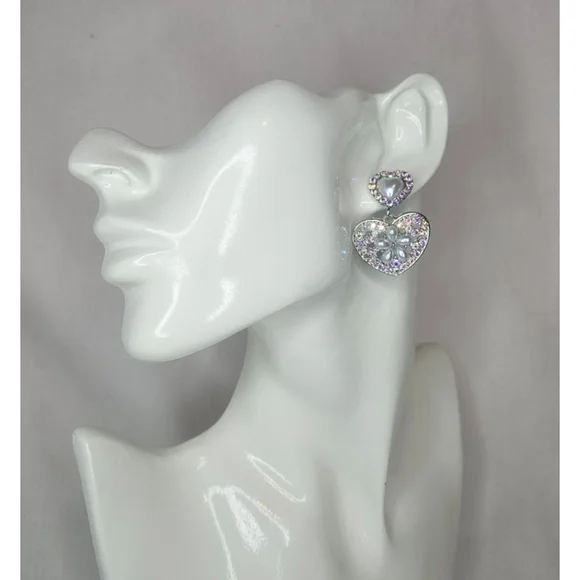 Saks Fifth Avenue Heart Drop Earrings Pearl & AB Rhinestone Dangle Earrings NWT - Picture 7 of 10